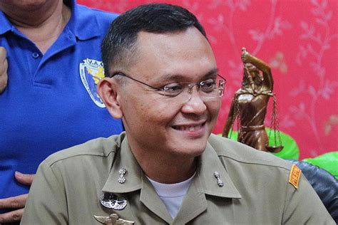 Manila judge inhibits from Marcelino drug case .